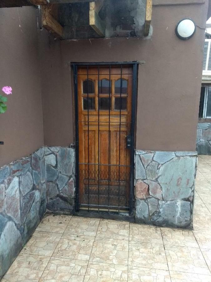 Karina'S House Bed & Breakfast Ezeiza Bagian luar foto